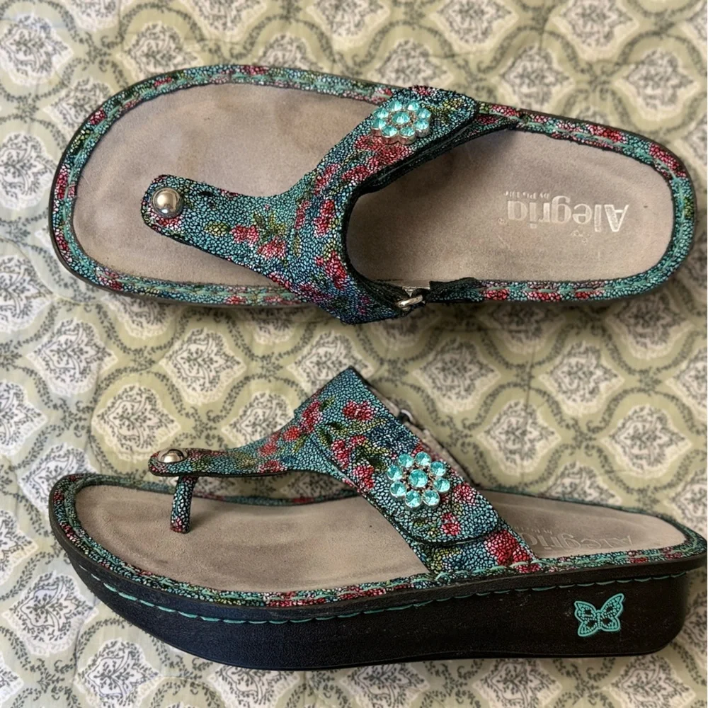 Alegria Carina‎ Aqua Floral Leather Wedge Sandals Women’s Size 39 EU 8.5 US